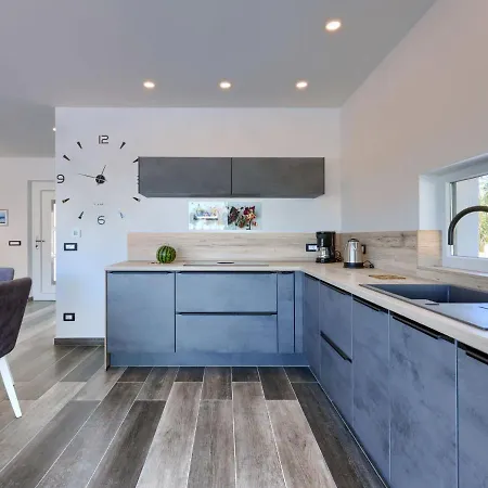 Holiday home Dora By Interhome Pula